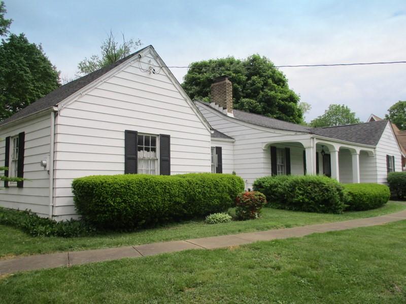 624 Shenango Road Beaver Falls, PA 15010 - Photo 2 of 24 Gallery Image 2
