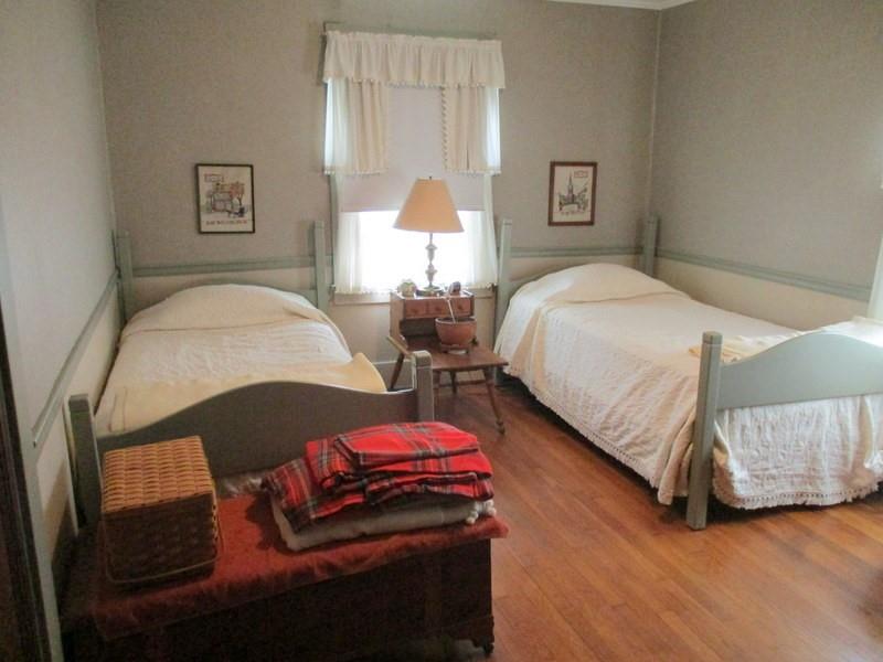 624 Shenango Road Beaver Falls, PA 15010 - Photo 15 of 24 Gallery Image 15