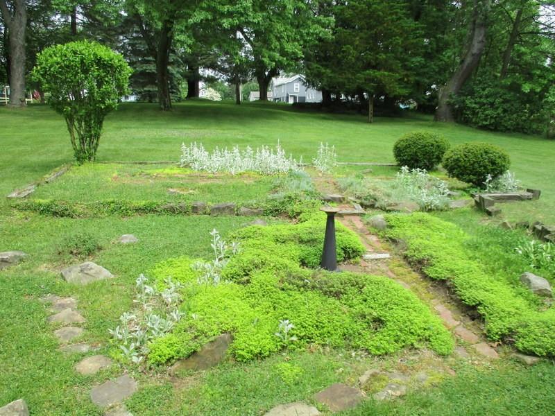 624 Shenango Road Beaver Falls, PA 15010 - Photo 4 of 24 Gallery Image 4