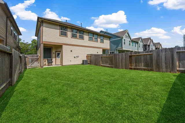 $249,900 | 18422 Jasmine Garden Place, Humble, TX 77346