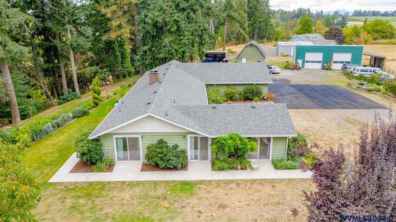 14761 Skelton Road Southeast Jefferson, OR 97352 - Photo 5 of 42 Gallery Image 5