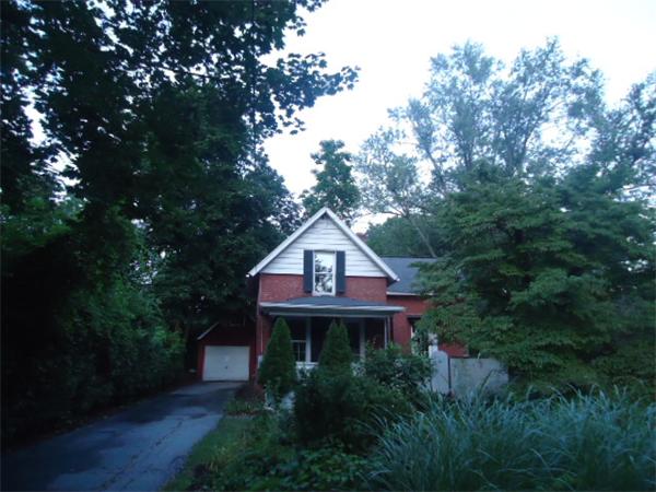 184 Piper Road West Springfield, MA 01089 - Photo 2 of 12