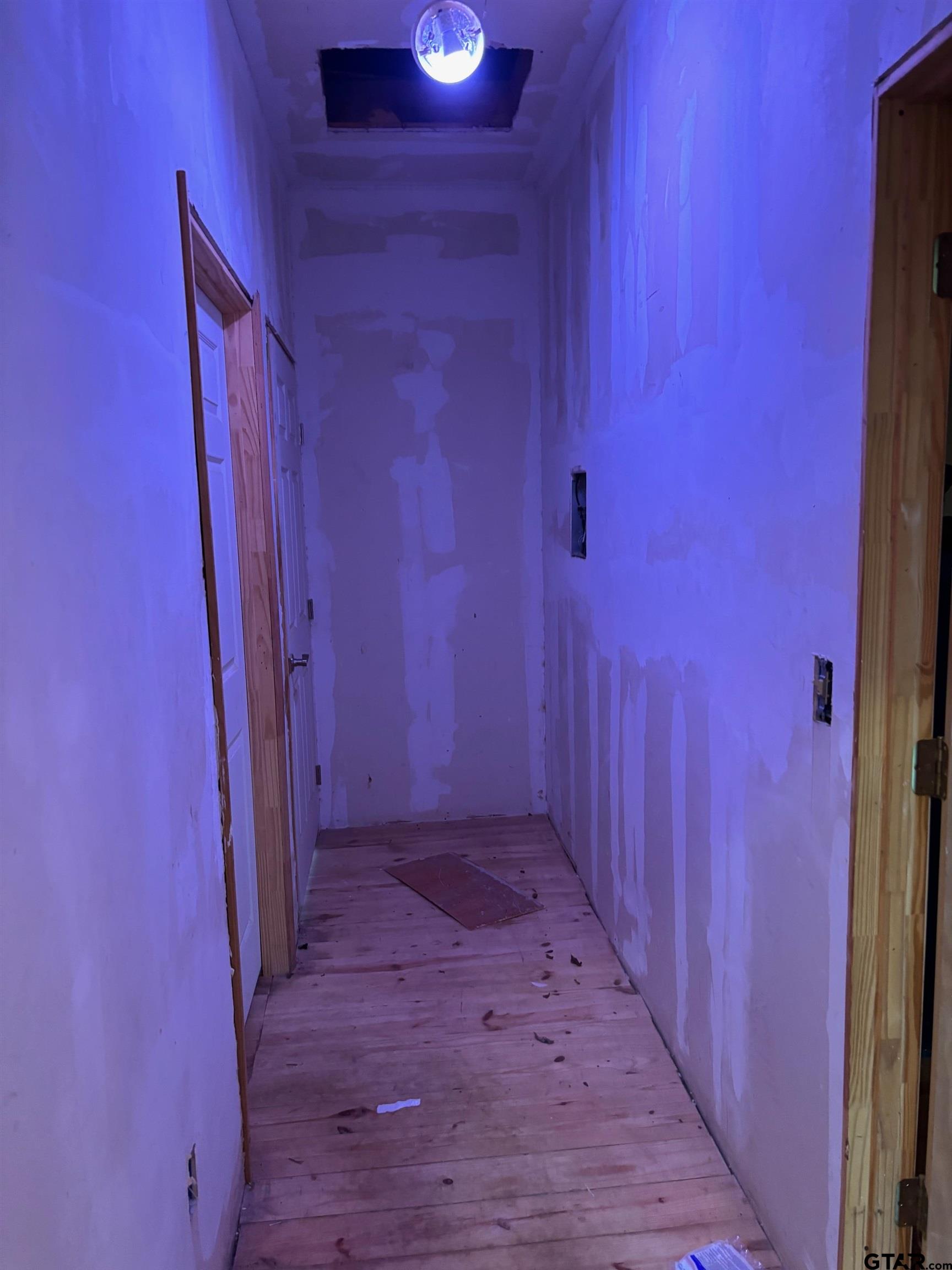 10748 Highway 84 Rusk, TX 75785 - Photo 13 of 15 a view of a hallway