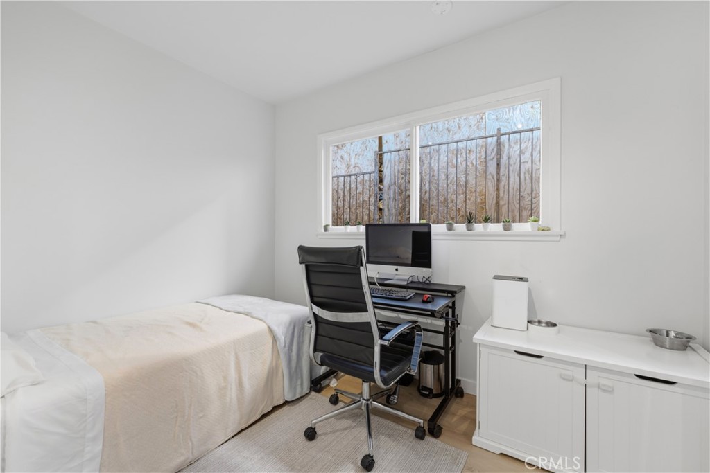 25048 Wheeler Road Newhall, CA 91321 - Photo 33 of 73