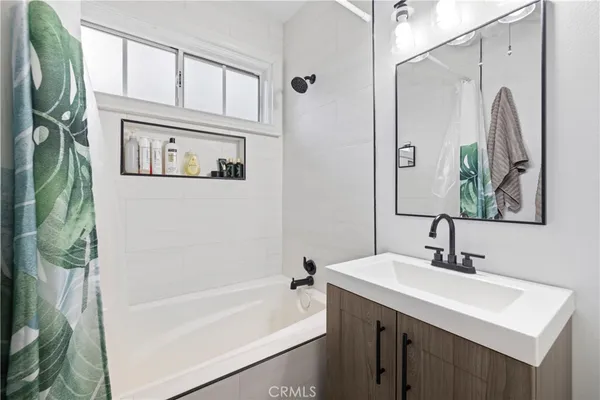 $899,000 | 25048 Wheeler Road, Newhall, CA 91321