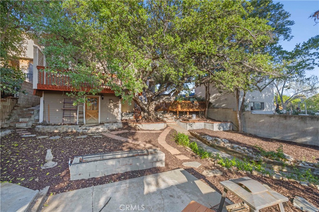 25048 Wheeler Road Newhall, CA 91321 - Photo 57 of 73