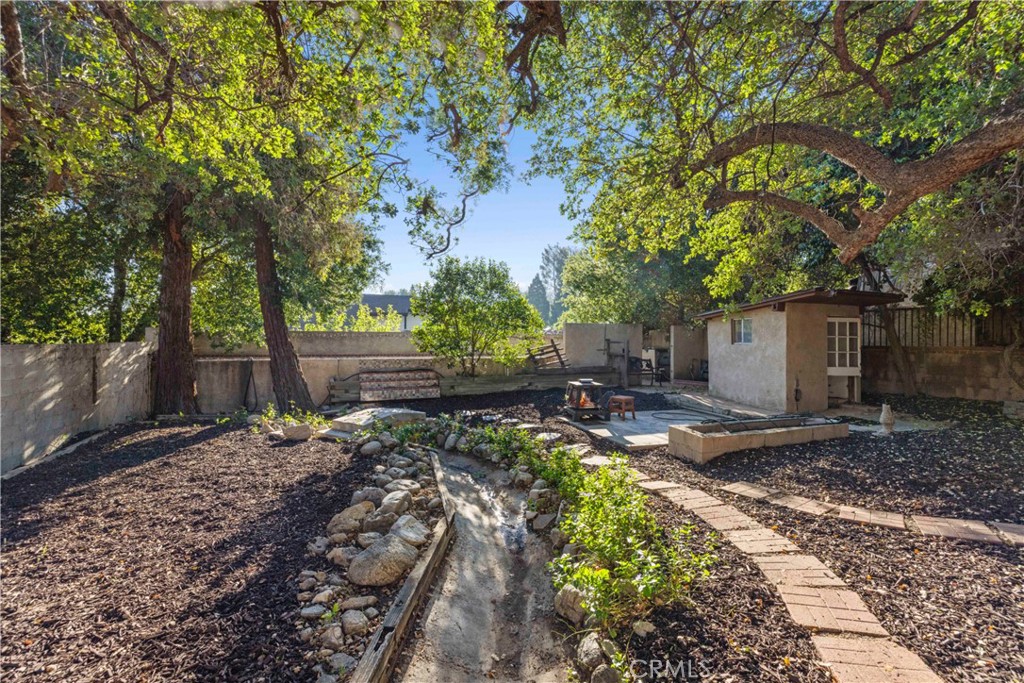 25048 Wheeler Road Newhall, CA 91321 - Photo 63 of 73