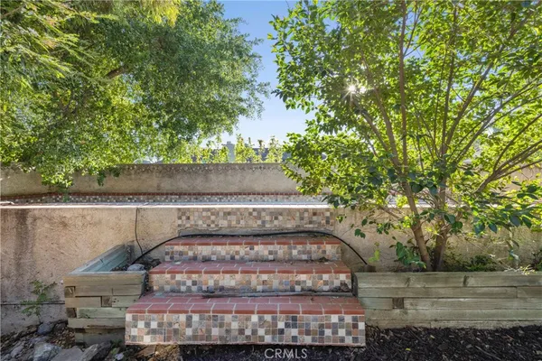 $899,000 | 25048 Wheeler Road, Newhall, CA 91321