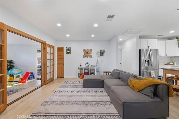 $899,000 | 25048 Wheeler Road, Newhall, CA 91321