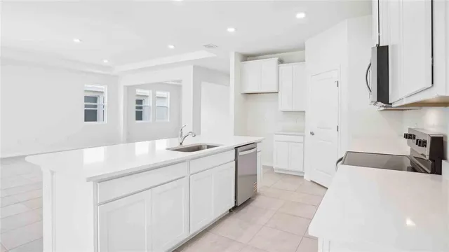 $479,990 | 6029 Southwest 46th Drive, Gainesville, FL 32608