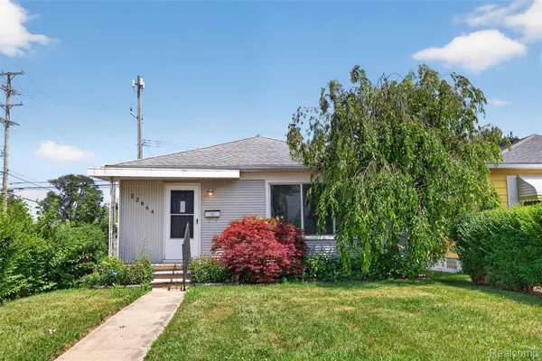 $150,000 | 22864 Lambrecht Avenue, Eastpointe, MI 48021