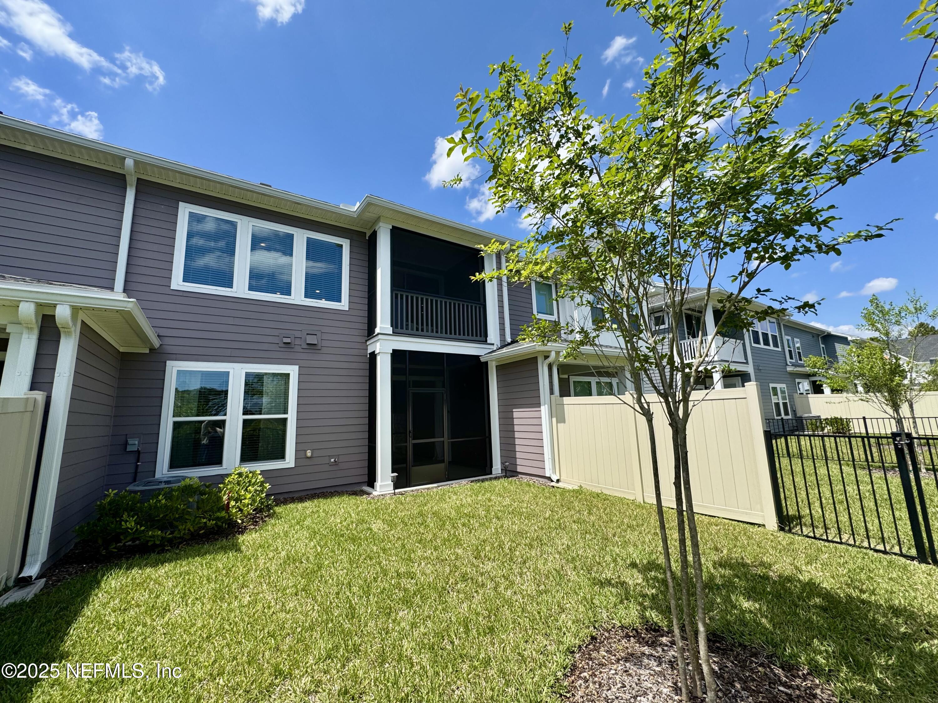 9860 Element Road Jacksonville, FL 32256 - Photo 25 of 35 Backyard
