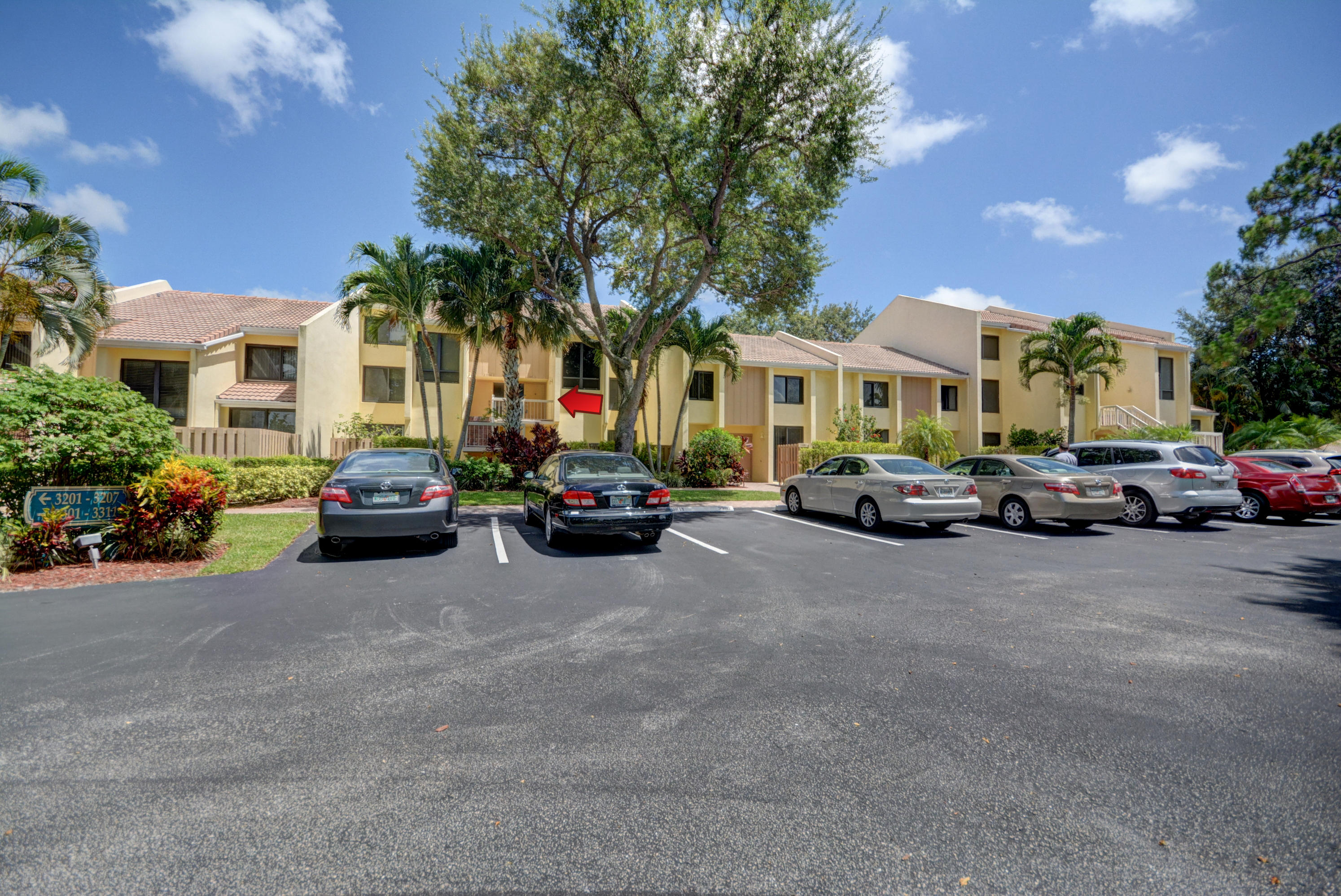 3305 Bridgewood Drive, Unit 3305 Boca Raton, FL 33434 - Photo 1 of 27 NK 3305 Bridgewood Dr-1 arrow