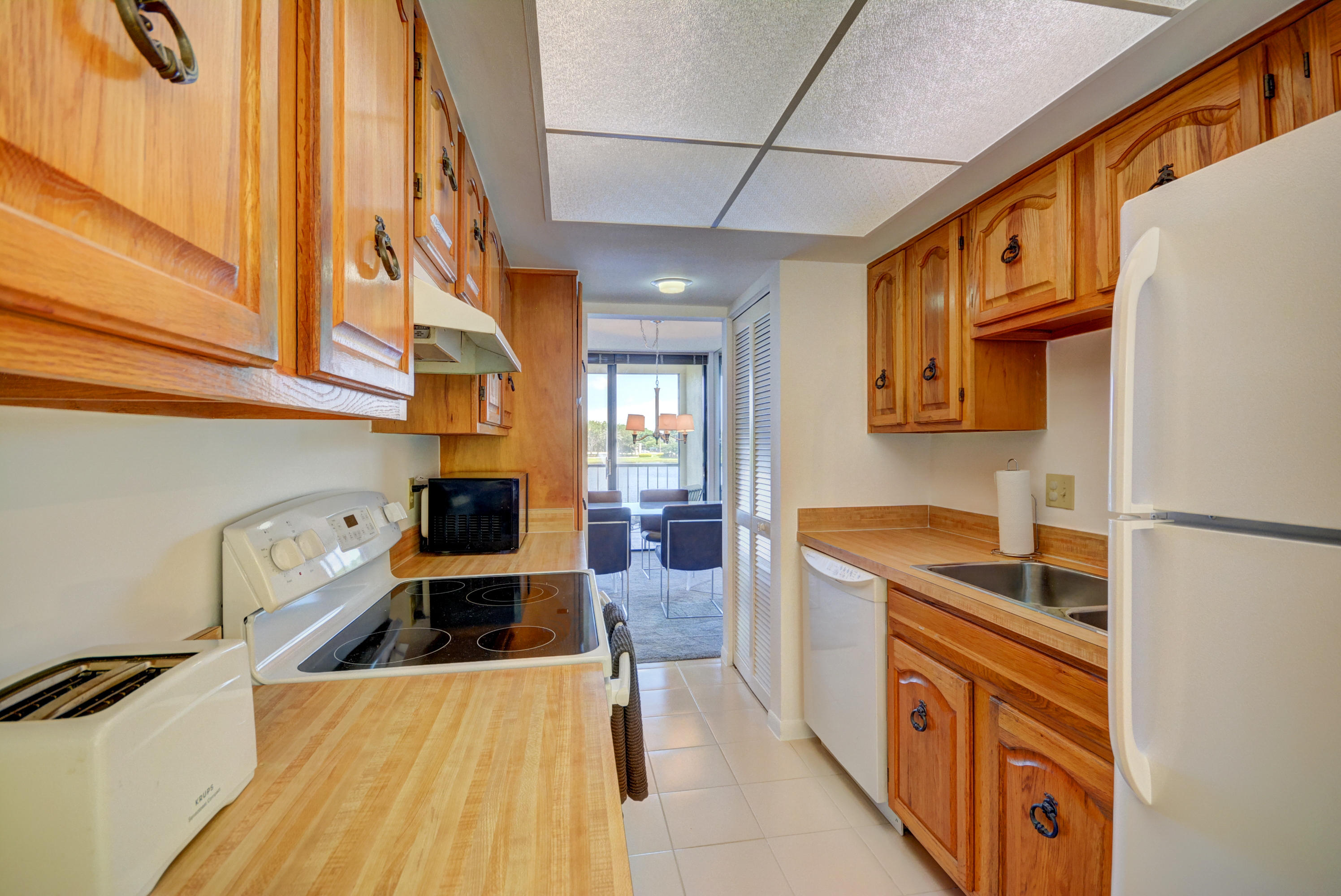 3305 Bridgewood Drive, Unit 3305 Boca Raton, FL 33434 - Photo 14 of 27 NK 3305 Bridgewood Dr-16