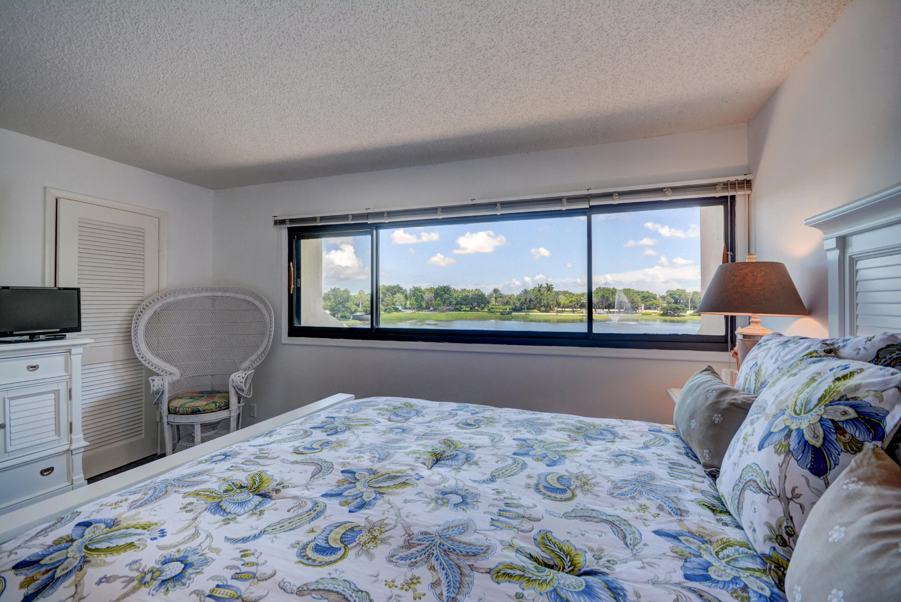 3305 Bridgewood Drive, Unit 3305 Boca Raton, FL 33434 - Photo 19 of 27 NK 3305 Bridgewood Dr-22