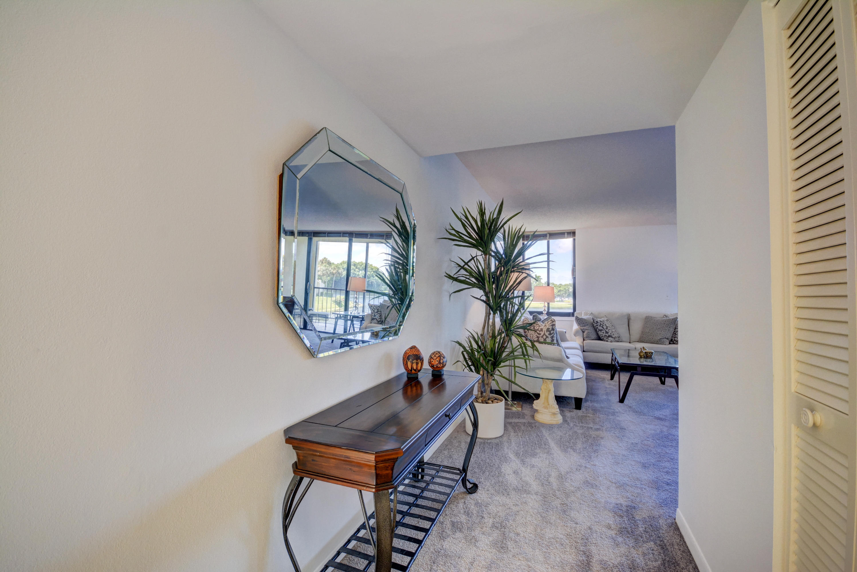 3305 Bridgewood Drive, Unit 3305 Boca Raton, FL 33434 - Photo 5 of 27 NK 3305 Bridgewood Dr-6