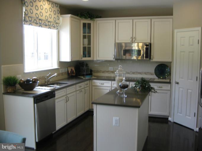 1364 Galloway Road Odenton, MD 21113 - Photo 10 of 29 Interior (General)