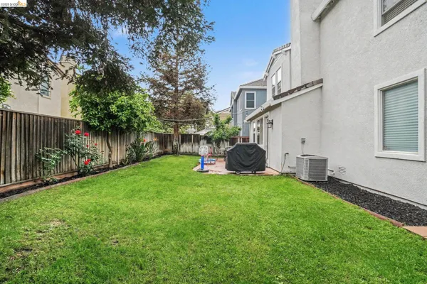 $655,000 | 241 Yellow Rose Circle, Oakley, CA 94561