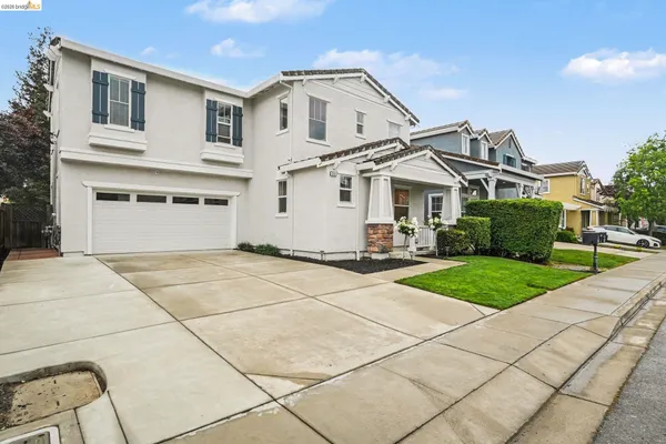 $655,000 | 241 Yellow Rose Circle, Oakley, CA 94561