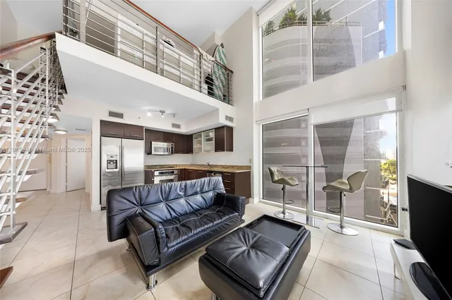 $650,000 | 41 Southeast 5th Street, Unit 502, Miami, FL 33131