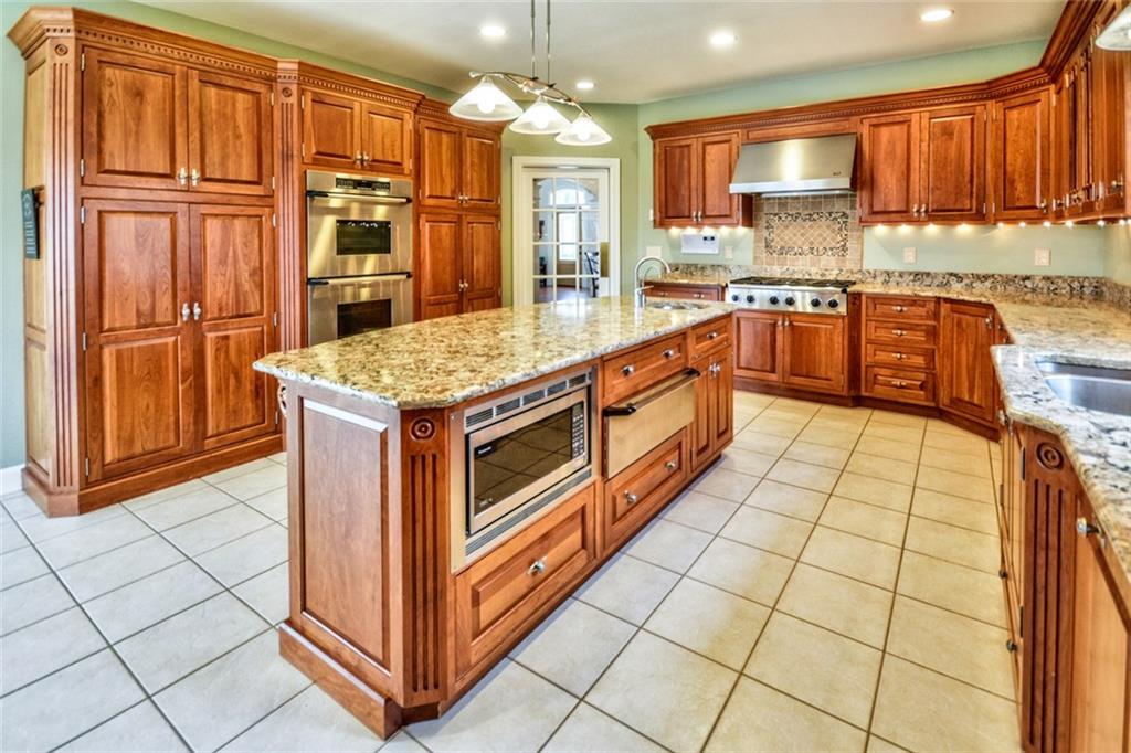 345 Myoma Road Mars, PA 16046 - Photo 5 of 25 Gallery Image 5