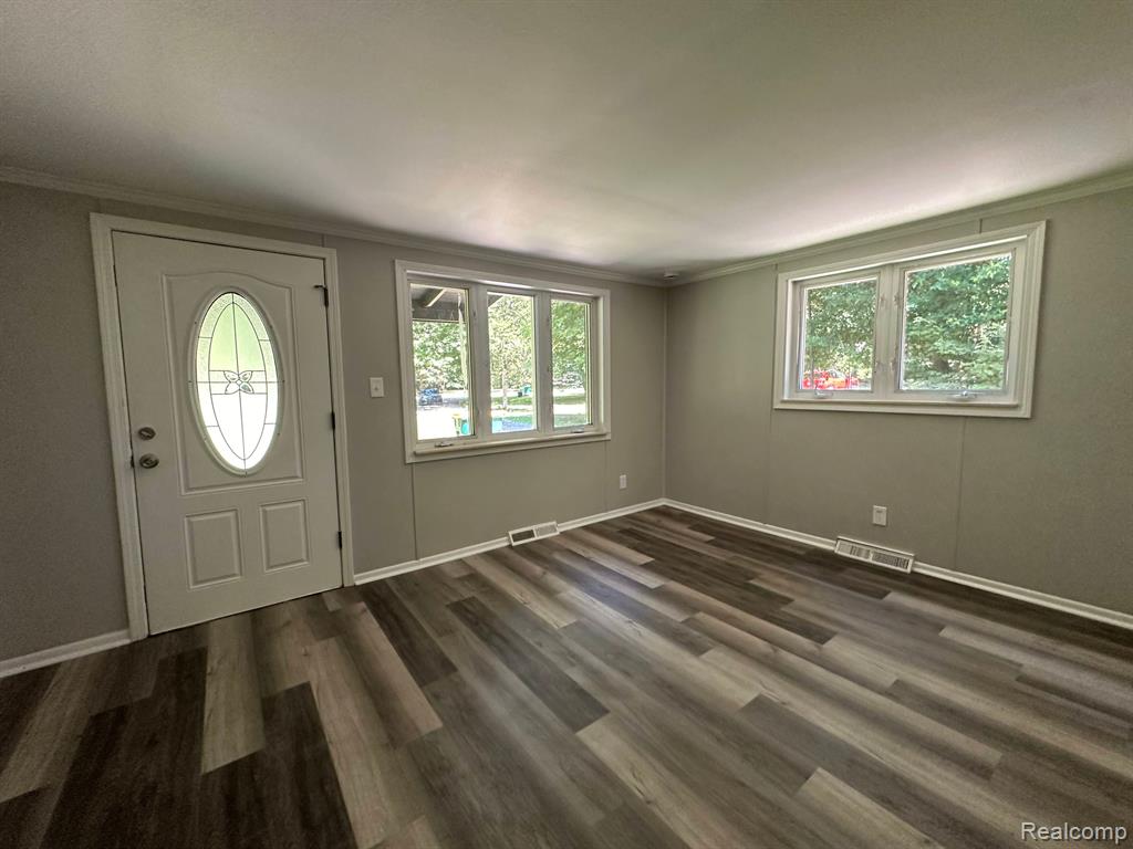 38119 Herman Street Romulus, MI 48174 - Photo 16 of 22 Gallery Image 16