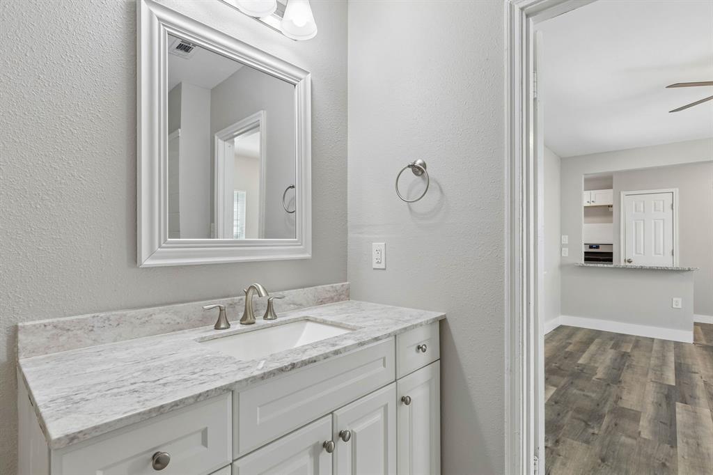 227 South Hampton Road Dallas, TX 75208 - Photo 14 of 21 Gallery Image 14