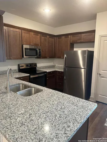 $1,495 | 7419 Gramercy Way, Unit 102, San Antonio, TX 78253