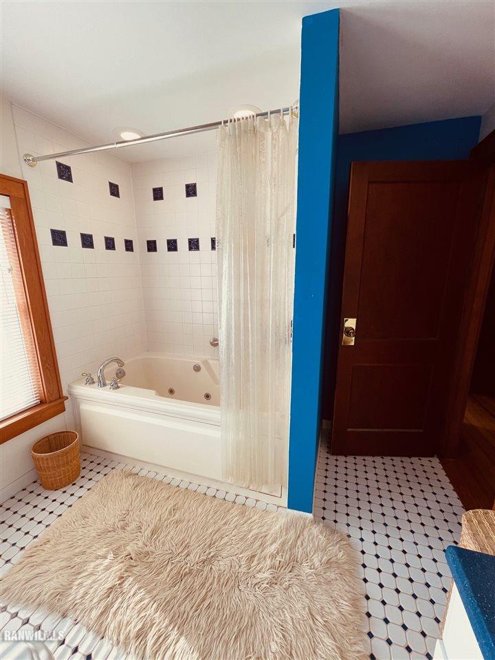 7110 South Endress Road Elizabeth, IL 61028 - Photo 21 of 34 Gallery Image 21