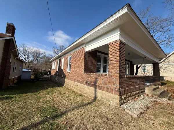 $1,700 | 1523 Canton Street, Hopkinsville, KY 42240