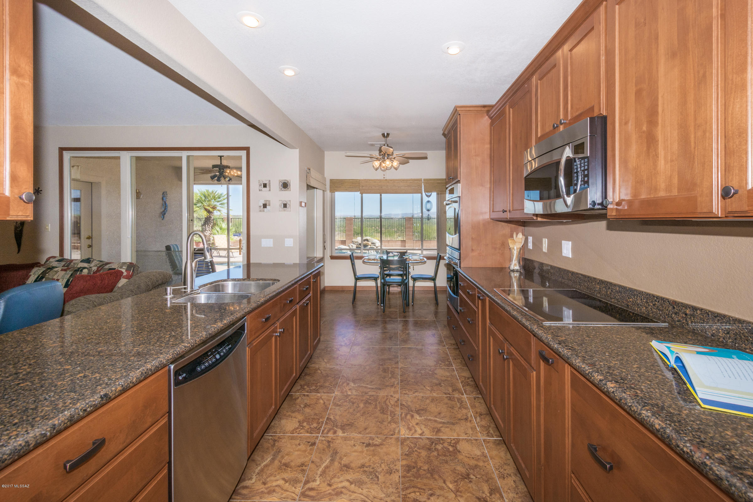 12372 North Mt Bigelow Road Tucson, AZ 85755 - Photo 9 of 41