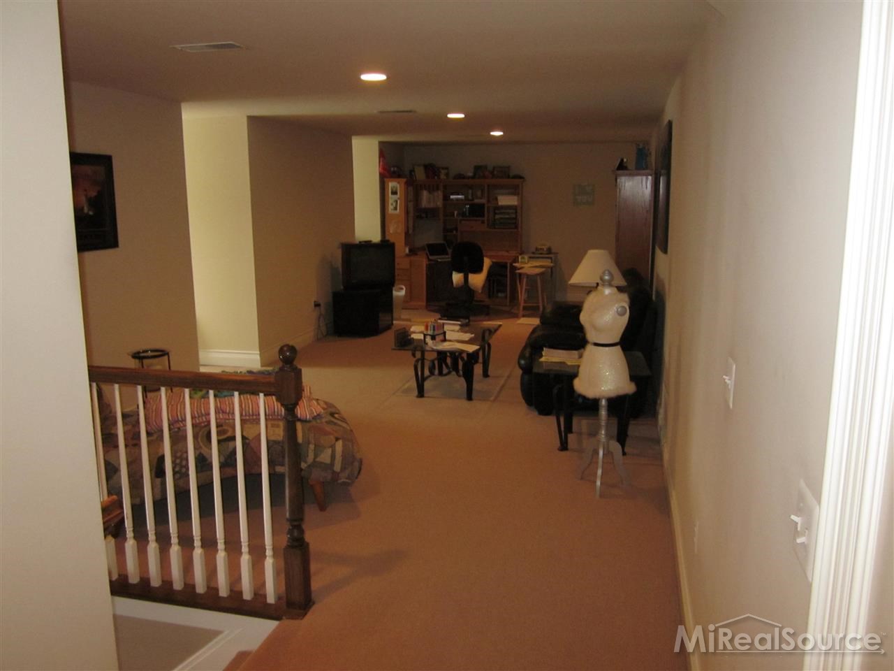 60613 Pennington Way Rochester, MI 48306 - Photo 12 of 22 31172827-11.JPG