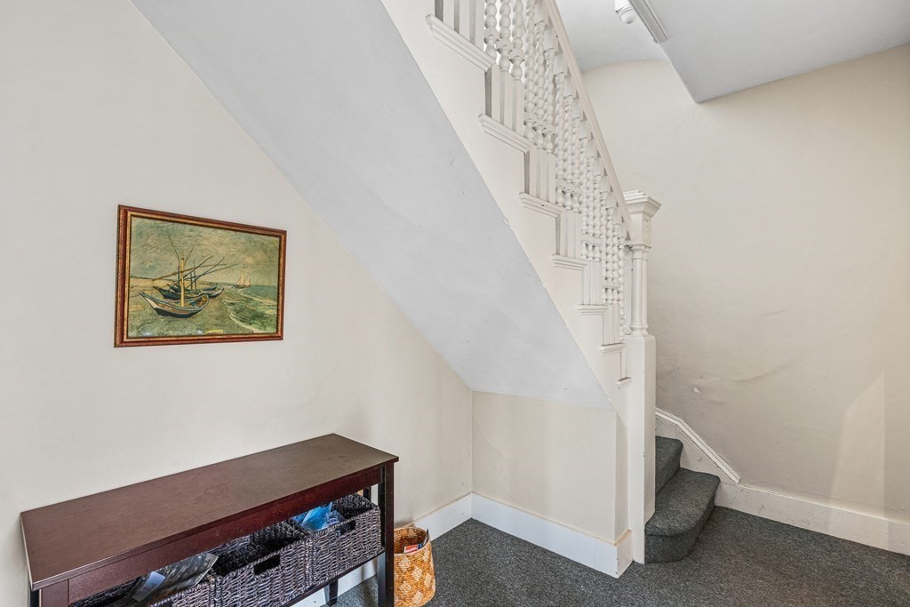 36 Upland Road, Unit 3 Cambridge, MA 02140 - Photo 33 of 37 Gallery Image 33
