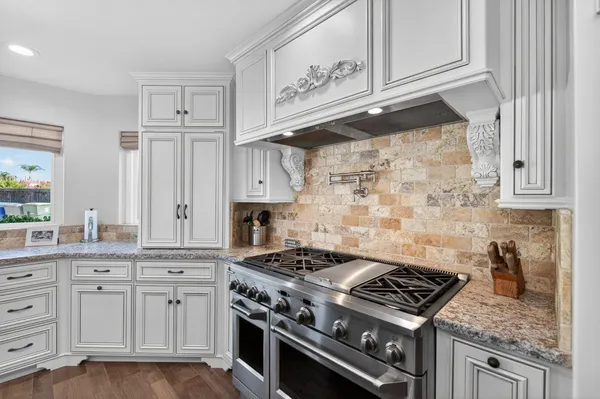 $895,000 | 3013 Hillcrest Court, Madera, CA 93637