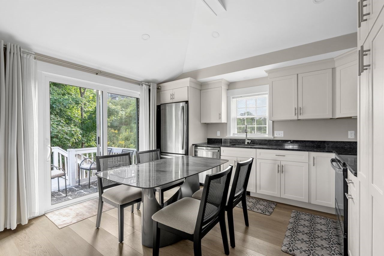 550 Jerusalem Road, Unit 6 Cohasset, MA 02025 - Photo 9 of 29 Gallery Image 9