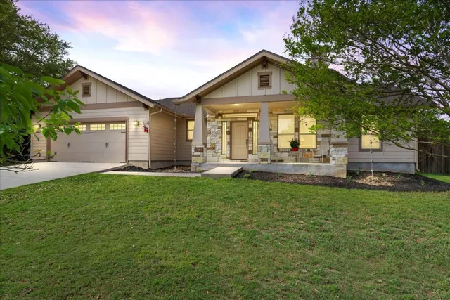 $425,000 | 1058 Daviot Drive, Spicewood, TX 78669