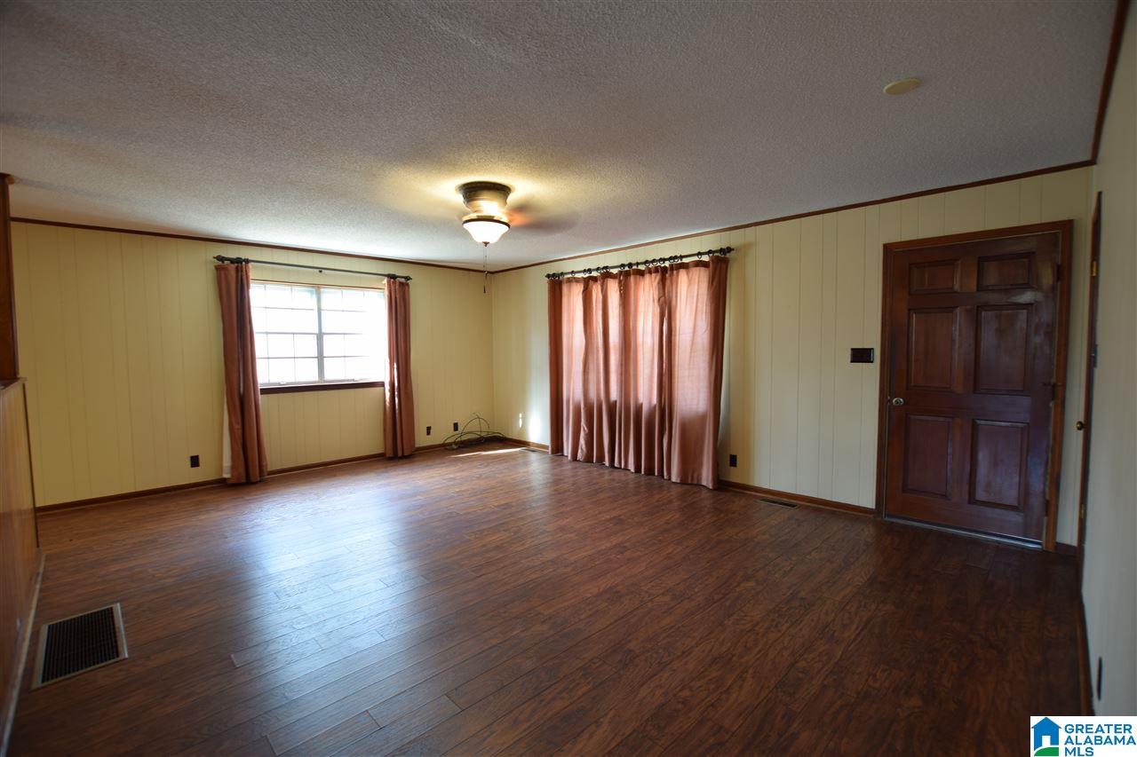 4972 Birmingport Road Mulga, AL 35118 - Photo 9 of 33