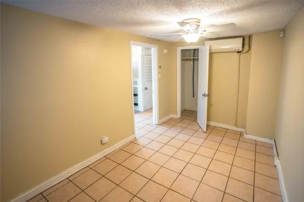 $2,475 | 2003 Haskell Street, Unit 1, Austin, TX 78702