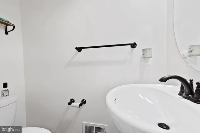 $400,000 | 58 Glenna Drive, Delta, PA 17314