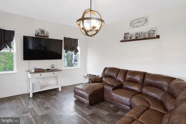 $400,000 | 58 Glenna Drive, Delta, PA 17314