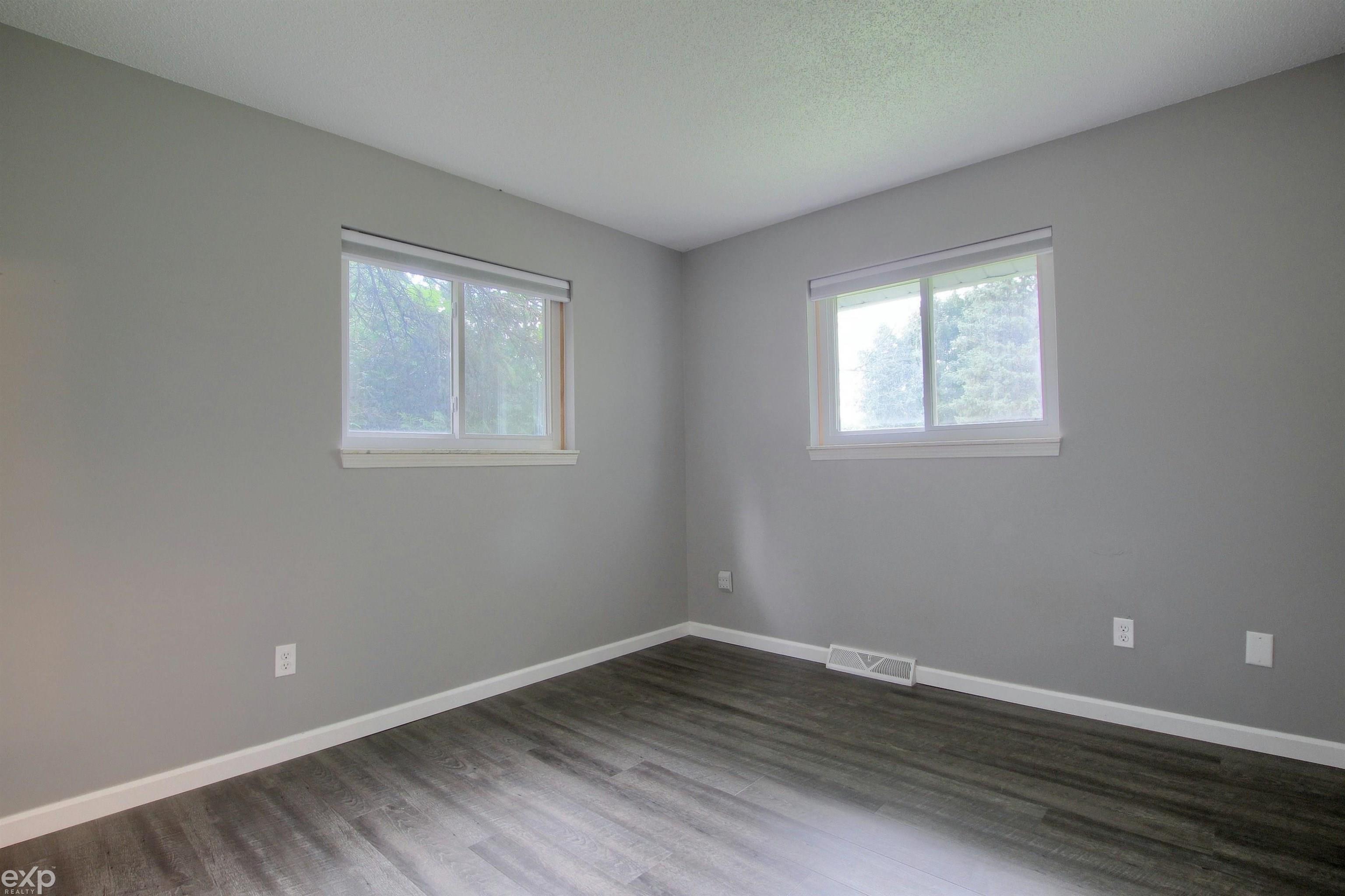 4545 Bemis Road Ypsilanti, MI 48197 - Photo 20 of 26 50085090-19.JPG