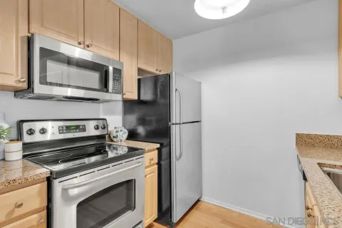 $449,900 | 1970 Columbia Street, Unit 301, San Diego, CA 92101