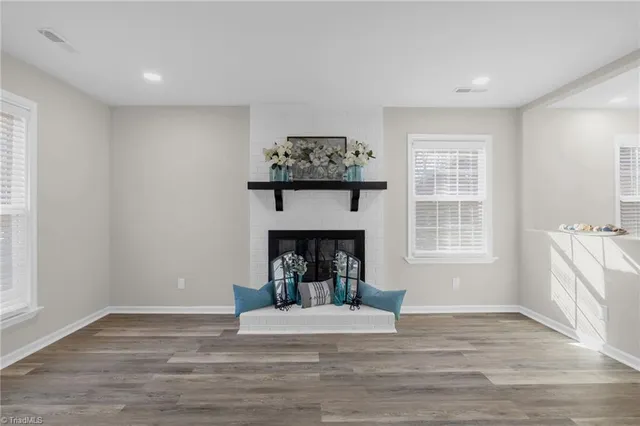 $171,000 | 4618 Lawndale Drive, Unit F, Greensboro, NC 27455