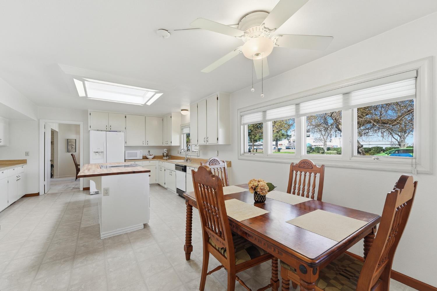 1344 Magnolia Avenue Modesto, CA 95350 - Photo 19 of 71