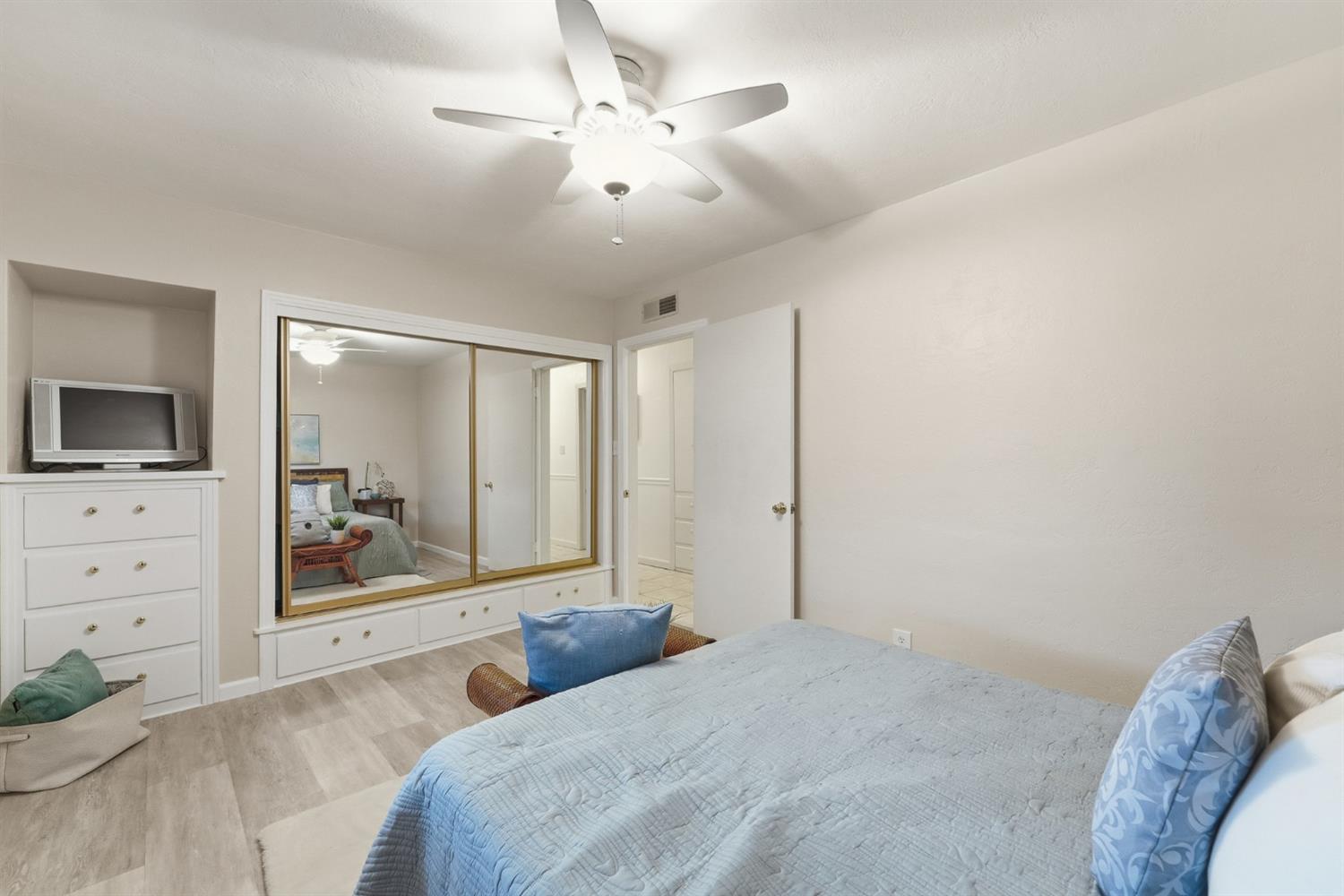 1344 Magnolia Avenue Modesto, CA 95350 - Photo 36 of 71