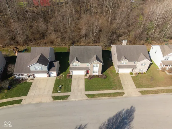 $329,900 | 2910 Park View Drive, Columbus, IN 47201