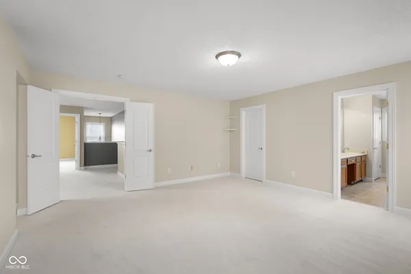 $329,900 | 2910 Park View Drive, Columbus, IN 47201