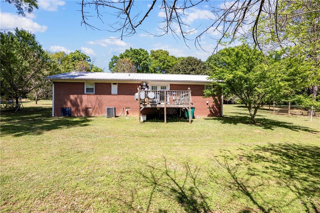 151 Ginn Street Carnesville, GA 30521 - Photo 23 of 39