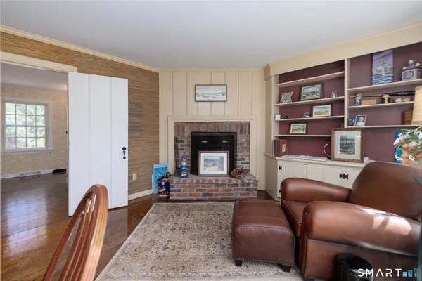 $825,000 | 122 Crest Road, Middlebury, CT 06762