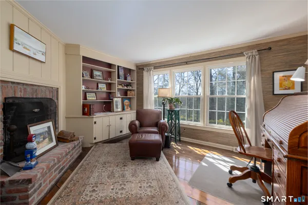 $825,000 | 122 Crest Road, Middlebury, CT 06762